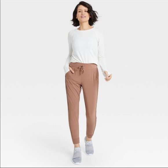 All in Motion Stretch Woven lined pants 28" Taupe - Picture 1 of 6